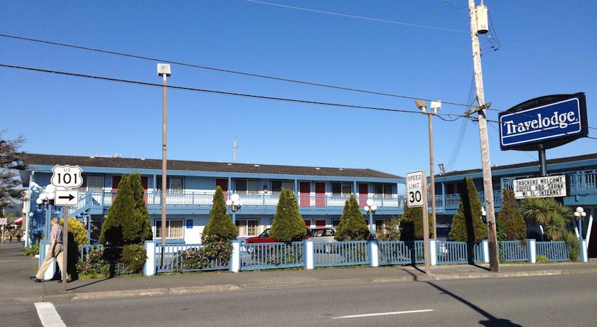 Redwood Inn Кресънт Сити Екстериор снимка